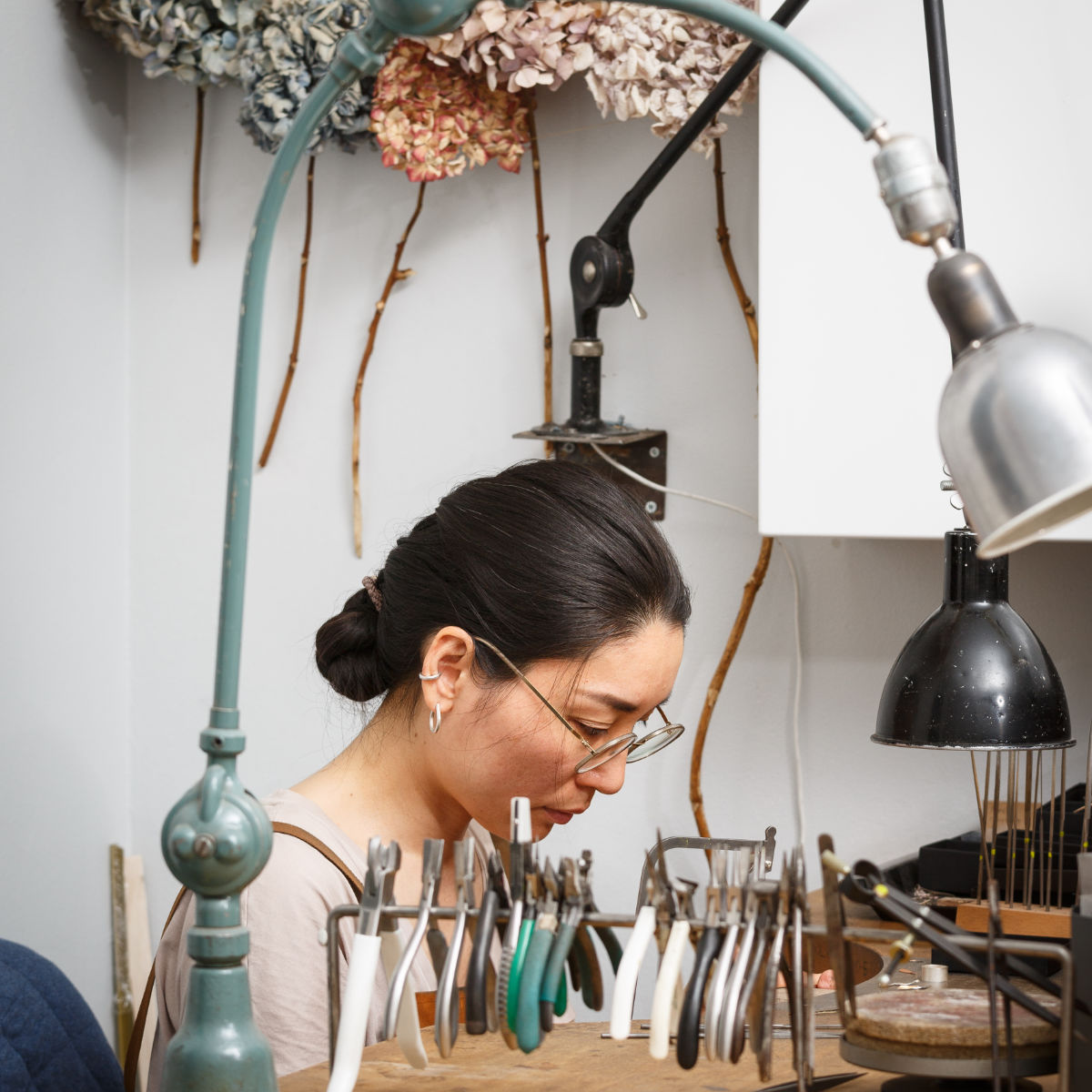 Artisan Maki Okamoto. Handcrafted sustainable jewellery made in her studio in Stockholm.